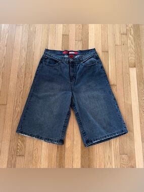 Vintage Y2K Jorts Baggy Size 38 Faded Black/Grey 15” Wide Leg Jean Shorts